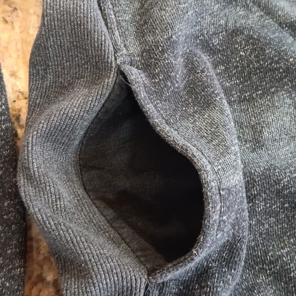 Large Mens Hurley Pullover Sweater - Picture 7 of 9